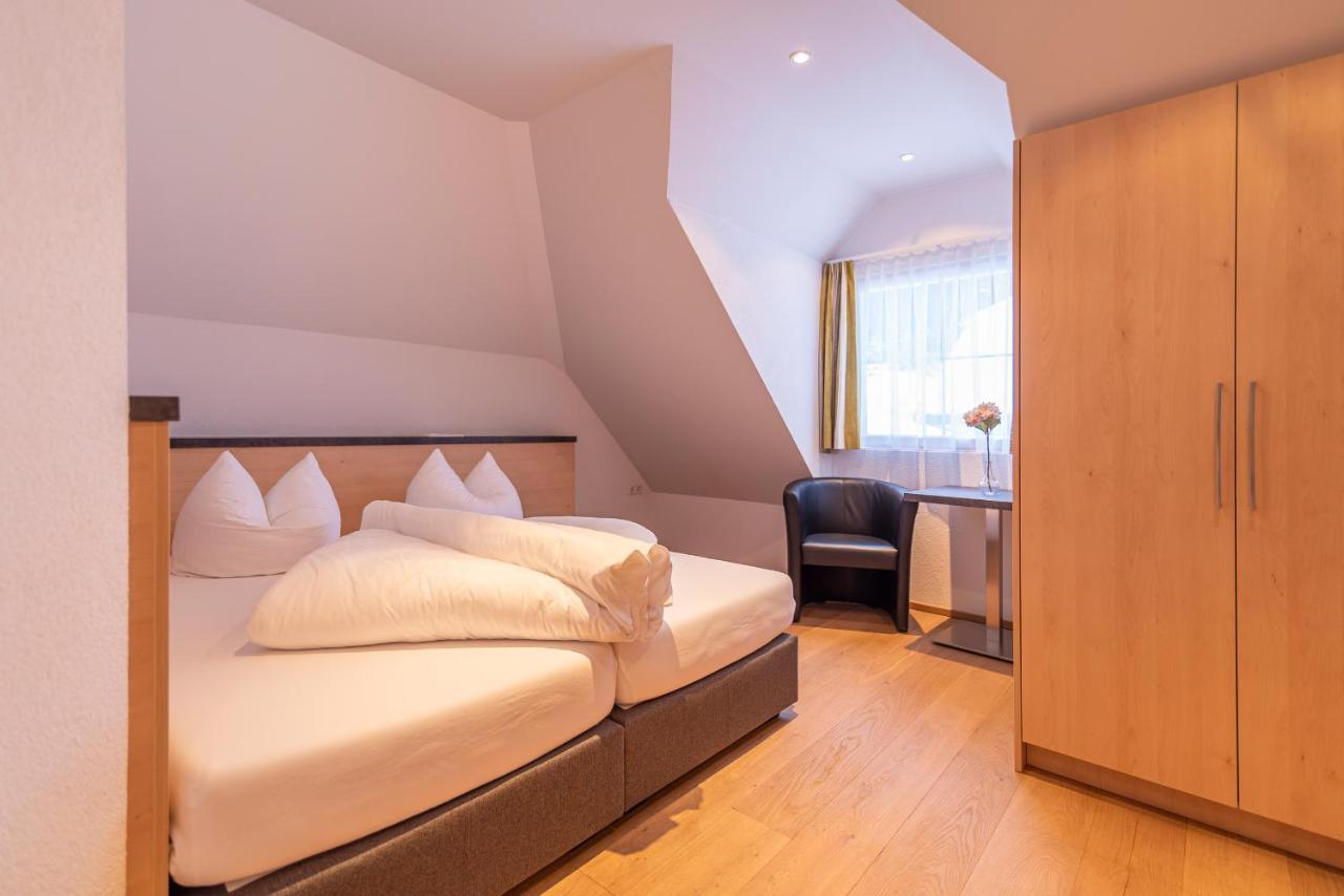 Bed & Breakfast Garni Martina 2*